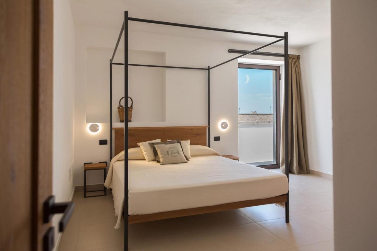 Masseria Rifisa Agriresort Caprarica di Lecce Екстериор снимка