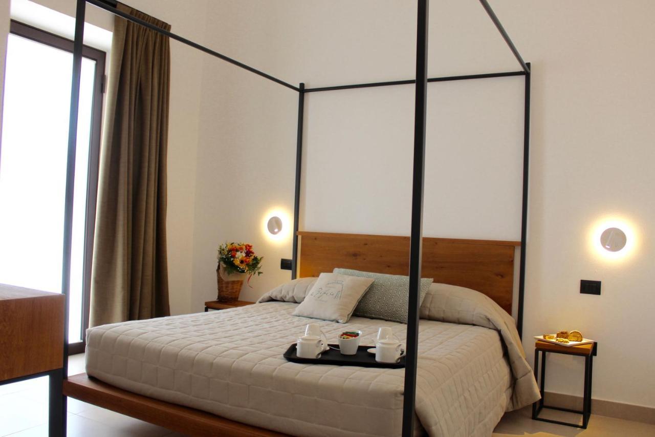 Masseria Rifisa Agriresort Caprarica di Lecce Екстериор снимка