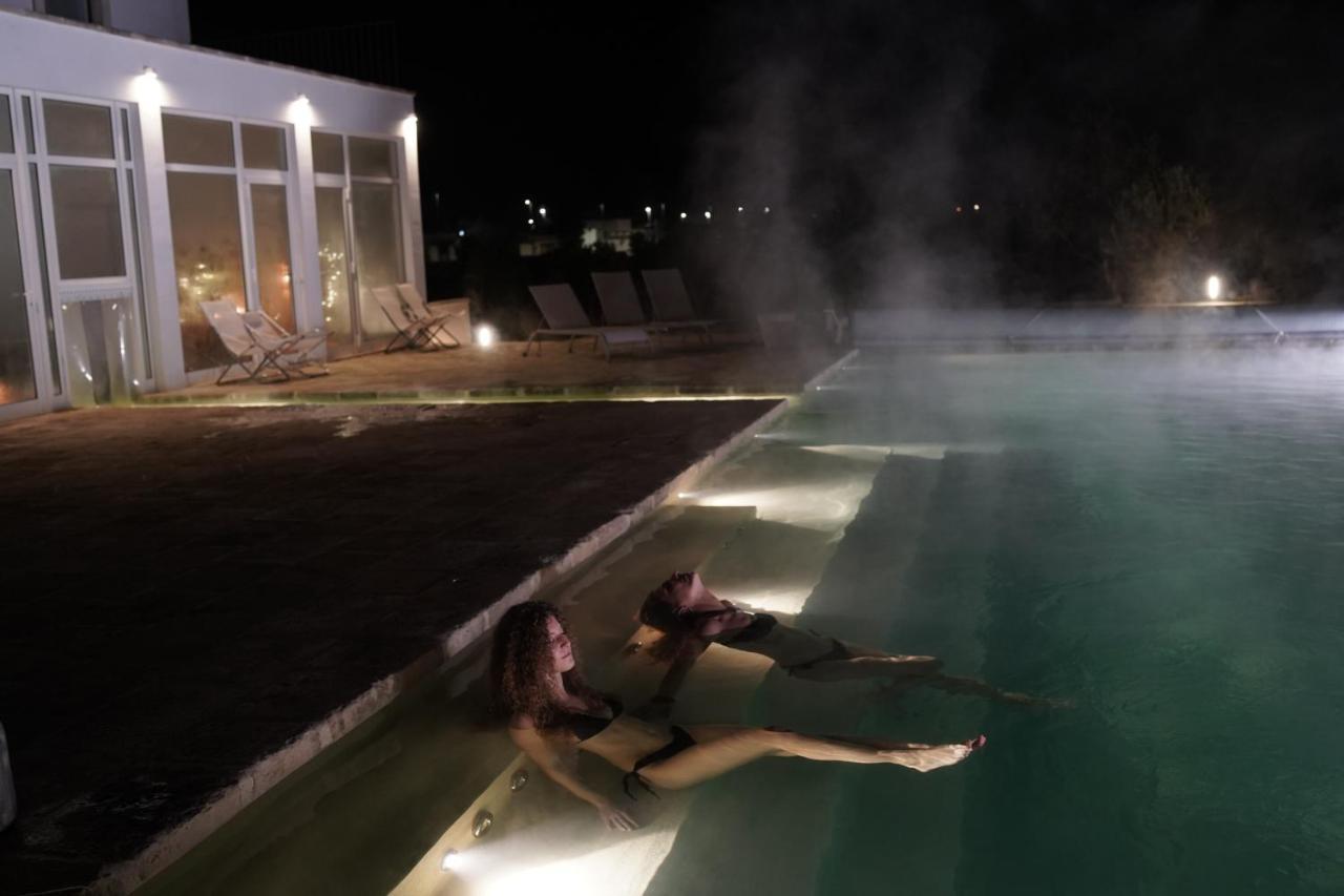 Masseria Rifisa Agriresort Caprarica di Lecce Екстериор снимка